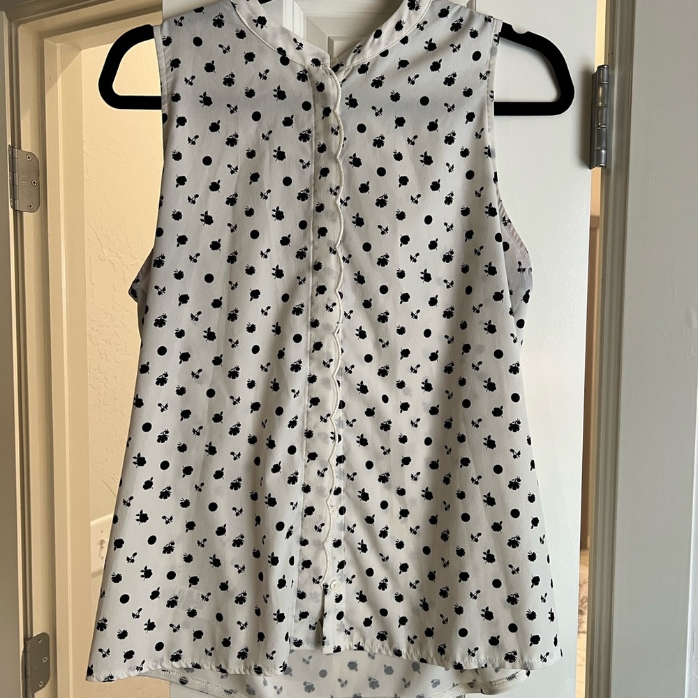 ANN Taylor tank top